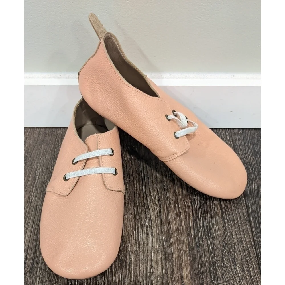 Monkey Feet Peach Colored Flats Size 6-7 Years